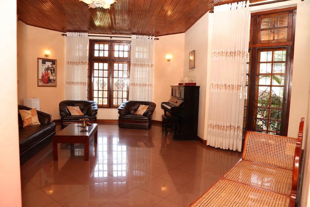 Glory Homestay Kandy Exterior photo