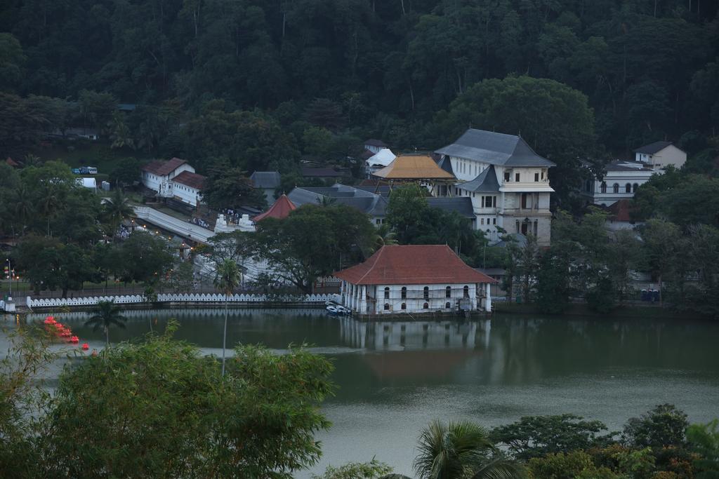 Glory Homestay Kandy Exterior photo